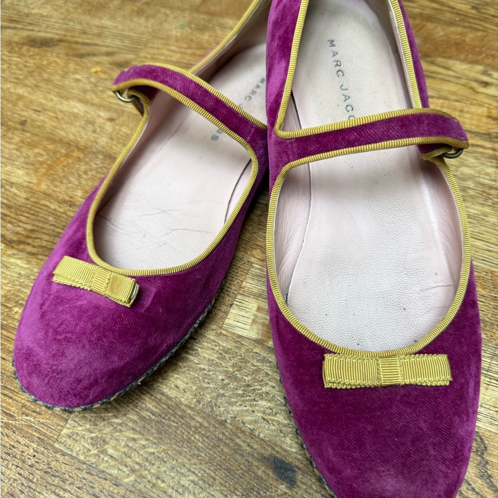 Marc Jacobs Pink and Gold Flats with Velvet Finish
